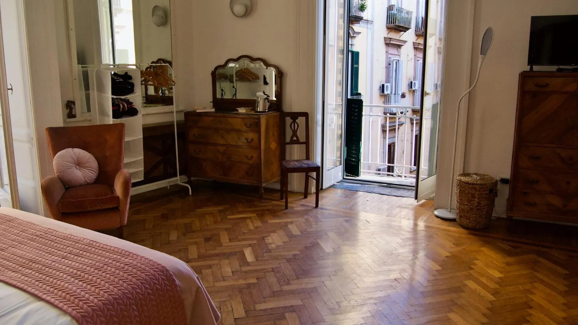 Passepartout Naples Guest house