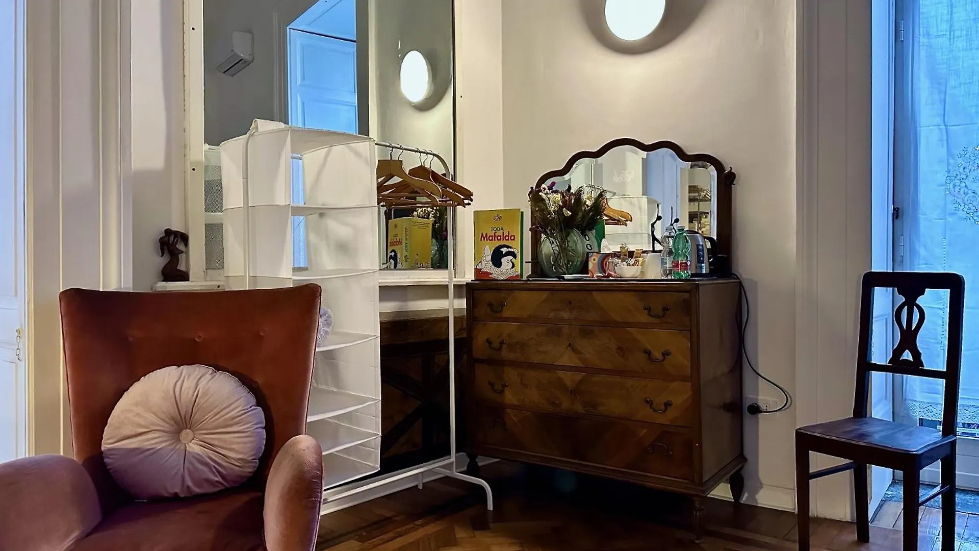 Passepartout Naples Guest house