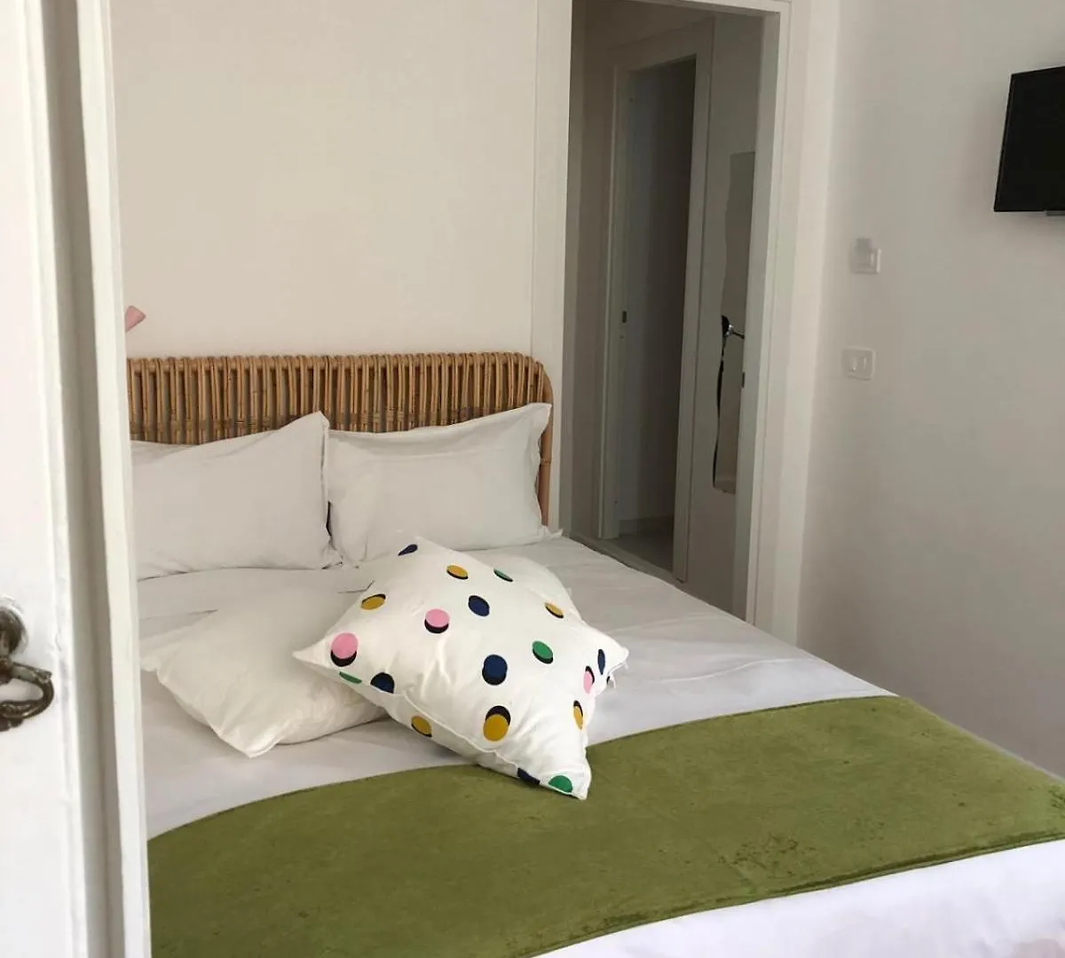 Passepartout Naples Guest house